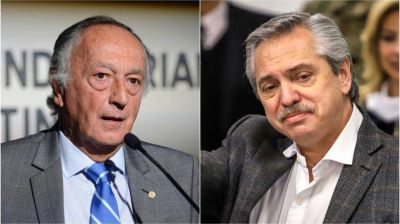 Alberto F se mueve como presidente y habla con la UIA de un modelo productivo