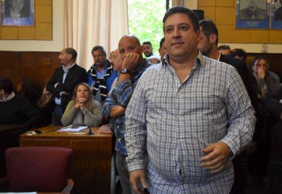 Se cae el verso del super�vit, el Concejo en pie de guerra y a la caza de los votos