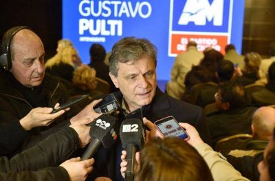 Pulti: �Hay que defender el trabajo para que Mar del Plata vuelva a crecer�