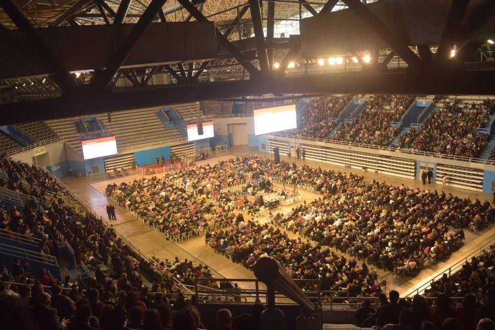Con marcado xito, los Testigos de Jehov protagonizan la segunda Asamblea Regional 2019 en Mar del Plata
