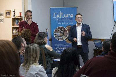 AJEPROC: �Un pa�s no arranca si no tenemos los valores de la cultura, de la ense�anza, afianzados� 