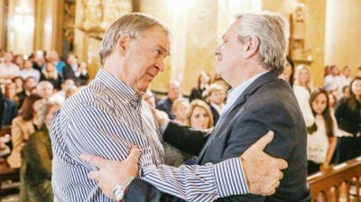 Alberto Fern�ndez-Schiaretti, misa y caf� de unidad en C�rdoba
