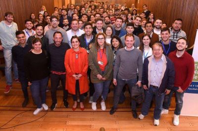 Sin Carri�, la Coalici�n C�vica deleg� en los j�venes el futuro de la alianza con el PRO