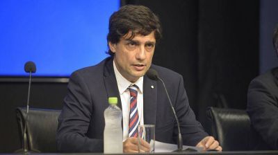 Lacunza presenta en Diputados el proyecto de Presupuesto 2020