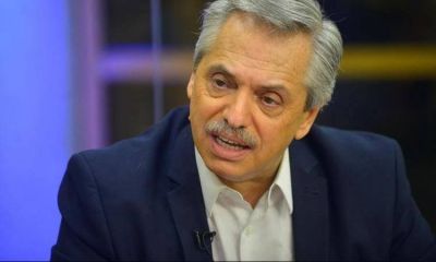 C�mo se efectivizar�a la regulaci�n del precio de los combustibles que propone Alberto Fern�ndez
