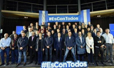 Los votos que le promete a Fernández el peronismo del conurbano