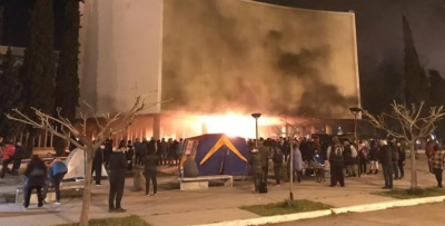 Pueblada, represi�n y vigilia en Chubut