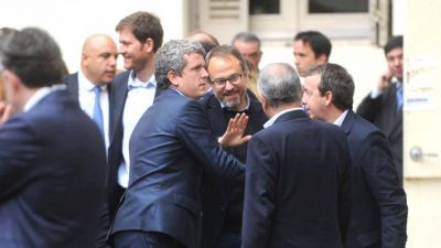 Los intendentes de Cambiemos hacen campa�a solos pero se quedaron sin recursos de Naci�n y Provincia