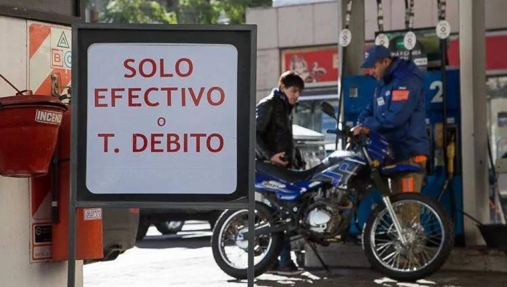 Por qu� las Estaciones de Servicio no pueden cobrar recargo con tarjetas de cr�dito