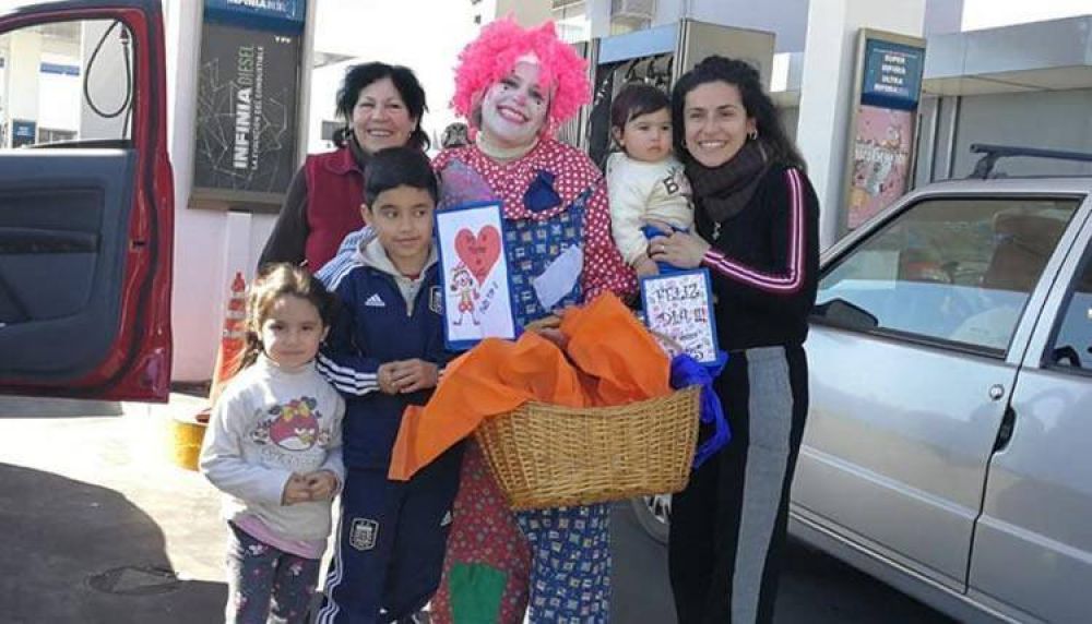 Una Estaci�n de personas para brindar mejores servicios