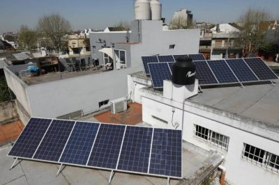 Conectan al primer usuario autogenerador de electricidad en el sur de la ciudad