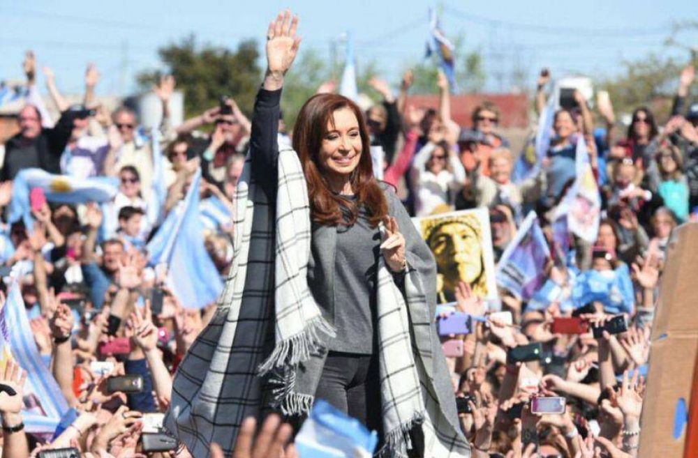 Para festejar la primavera, Cristina prepara una muestra de poder�o en La Matanza