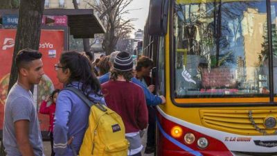 La UTA convoca a asambleas y habr� cortes parciales del servicio de colectivos en La Plata