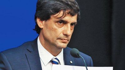 Lacunza quiere mostrar apoyo para destrabar el giro del FMI