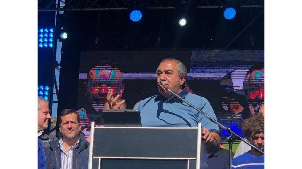 El bono de $5.000, eje de una nueva reunin entre el ministro Sica y la CGT
