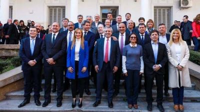 Alberto Fern�ndez les anticipar� a los gobernadores en Mendoza sus ideas federales: una capital rotativa y funcionarios instalados en las provincias