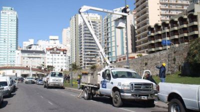 El municipio instal� nuevas columnas de alumbrado en el Paseo D�vila