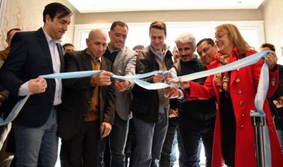 Los petroleros jer�rquicos inauguraron nueva sede en R�o Gallegos