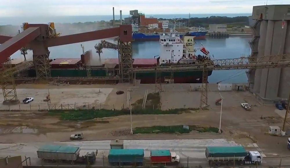 Tres exportadoras ms se acogieron al pago de la Tasa Portuaria