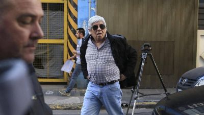 La CGT y el Frente Sindical iniciaron el sinuoso camino para la reunificaci�n