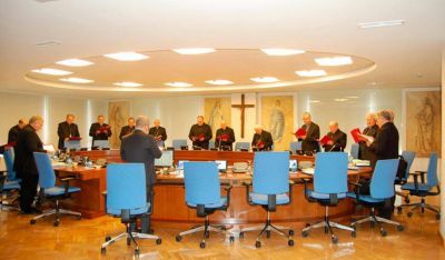 La Conferencia Episcopal analizar� la situaci�n pol�tica y social de Espa�a