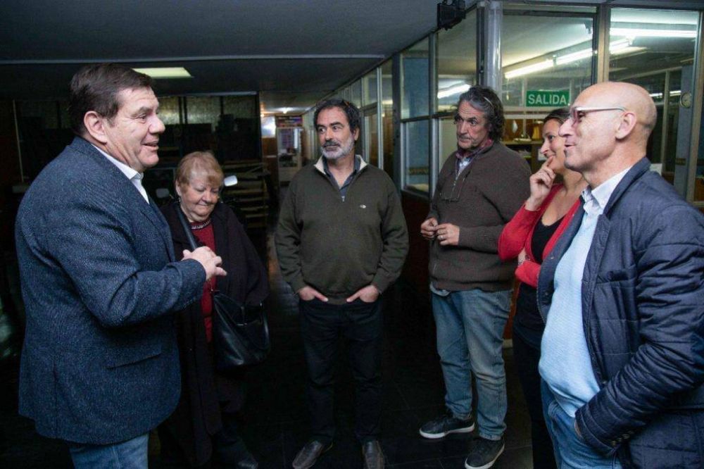 Montenegro pidi� �reconstruir� el di�logo con los docentes municipales
