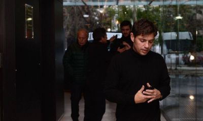 El grupo 135: el chat donde Kicillof baja l�nea a intendentes y candidatos