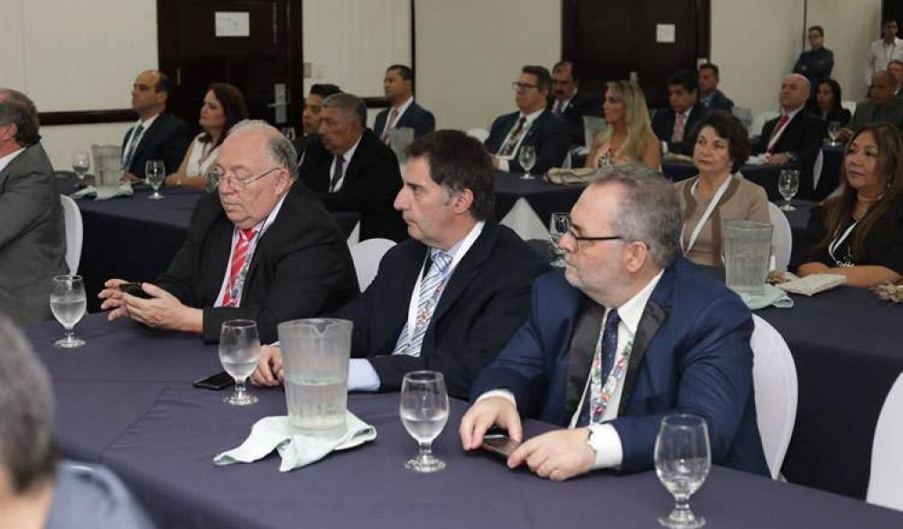 Estacioneros de Am�rica analizaron los efectos de las emisiones de CO2 en el continente