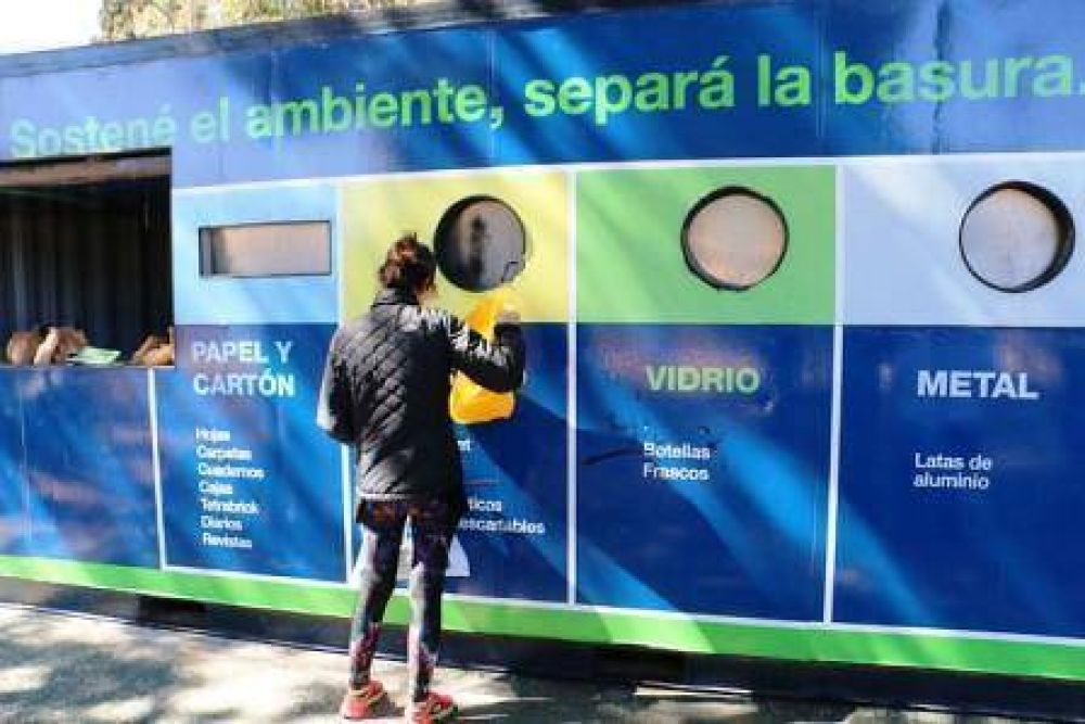 San Isidro: campaa en los ecopuntos para separar residuos
