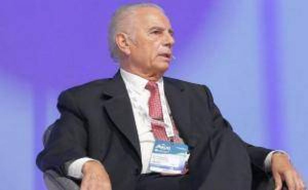 Bulgheroni lamentó la manipulación del precio del petróleo