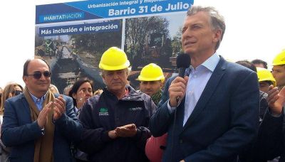 Cómo son las obras para evitar inundaciones que inauguró Macri en Saladillo