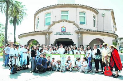 Escuelas recibieron contenedores para la clasificaci�n de residuos