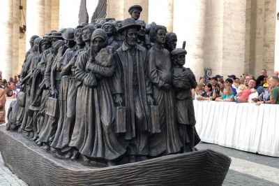 El Papa reafirm� su llamado a que 