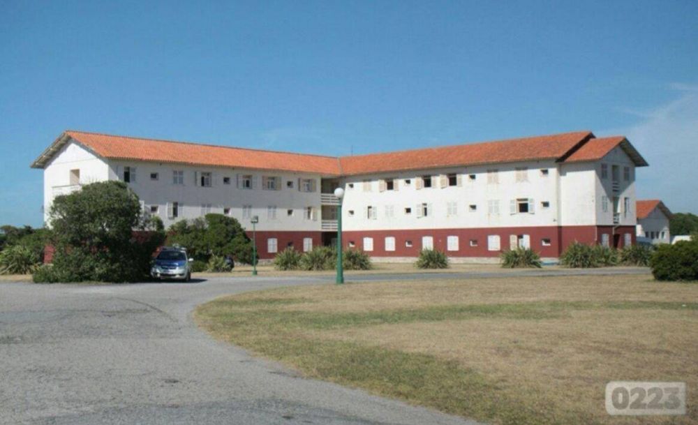 Exigen que el Ejecutivo frene la cesi�n del complejo de Chapadmalal a Gendarmer�a