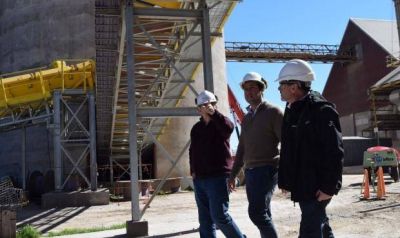 Rojas: �Tenemos un puerto que est� constantemente generando obras�