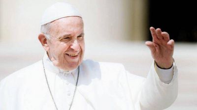 Francisco suspendi� a cinco funcionarios por fraudes contra el Banco del Vaticano