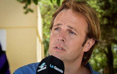 Mar Chiquita: �El despilfarro de horas extras y la falta de obras son el sello de la gesti�n�
