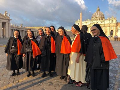 Piden la plena igualdad dentro de la Iglesia a trav�s del voto femenino en los s�nodos