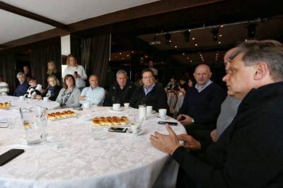 Pulti apuesta a �un verano sin conflictos y convocante�