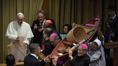 El Papa pide un debate �valiente� que comprenda a los pueblos de la Amazon�a