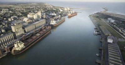 Crece la exportaci�n de granos desde el Puerto Quequ�n