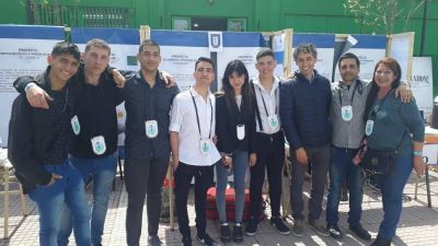 Energ�as renovables: alumnos marplatenses fueron reconocidos en certamen provincial