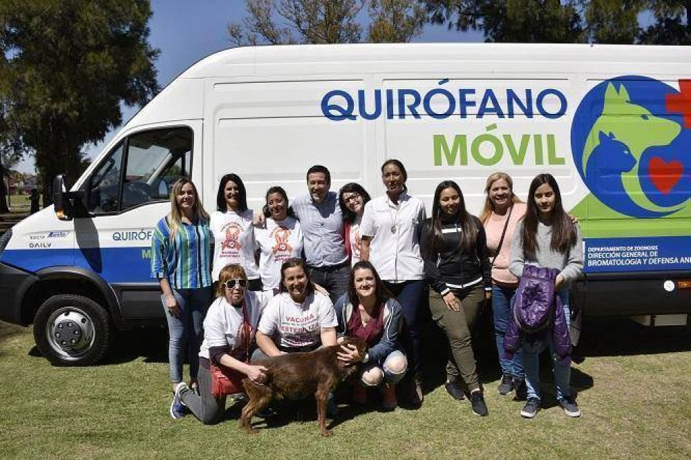 Malvinas Argentinas ahora cuenta con un quir�fano m�vil para mascotas