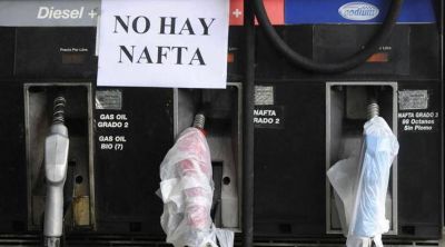 Principio de soluci�n para paliar la escasez de naftas en Estaciones de Servicio Blancas