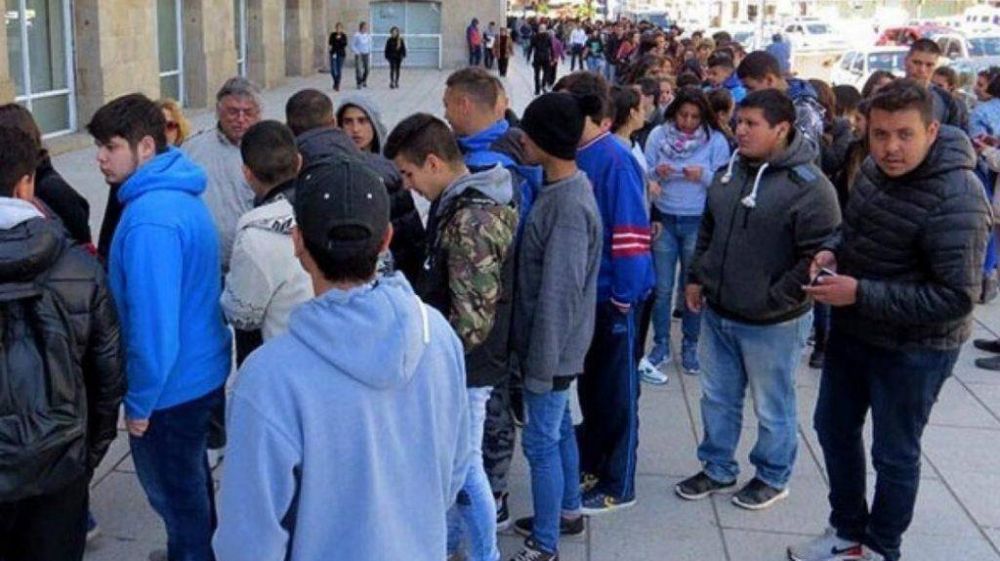 Seis de cada diez trabajadores no llegan a fin de mes