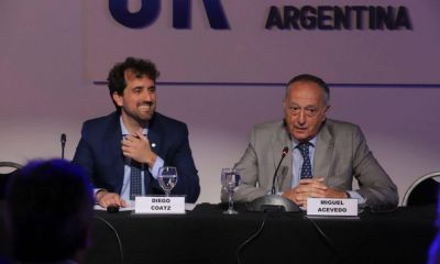 La CGT apareci� de sorpresa en la UIA y avanza el pacto social de Fern�ndez