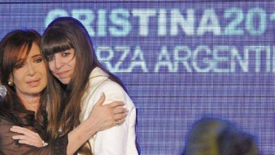 Tras 12 d�as en Cuba, Cristina Kichner volvi� a Argentina para retomar la campa�a