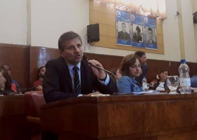 El Deliberativo aprob� proyecto de Ciano para crear Consejos Vecinales en los barrios