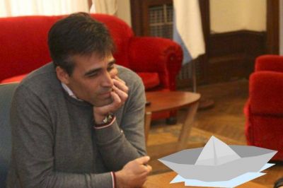 L�pez culp� al puerto por no poder pagar los sueldos
