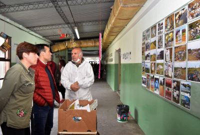 López presenció el “Expresarte” e interactuó con los jóvenes talleristas